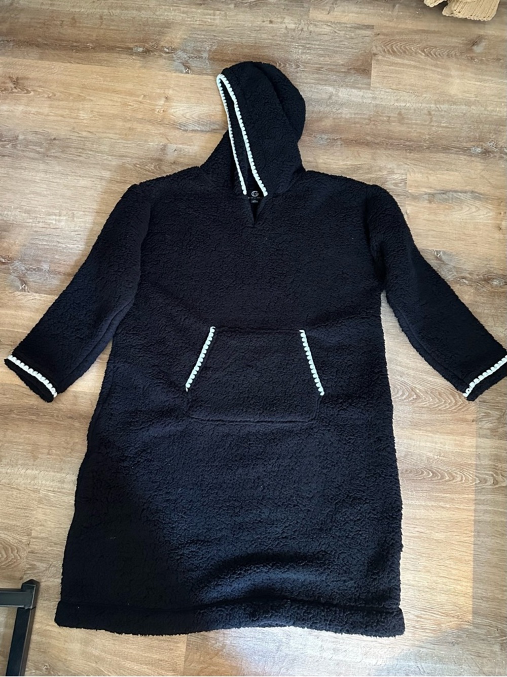 G by Giuliana Black Sherpa Hood with White Trim